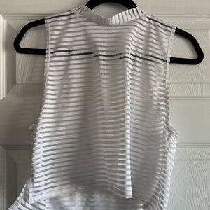 Onzie Mesh Stripe Muscle Tank White Sheer Yoga Hot Yoga Barre XS